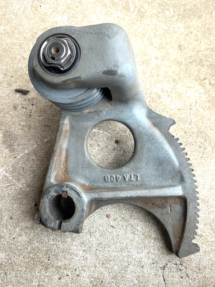 Delta Rockwell Milwaukee 10" Unisaw Arbor Assembly LTA-408 Bracket NEW BEARINGS - Image 3 of 4