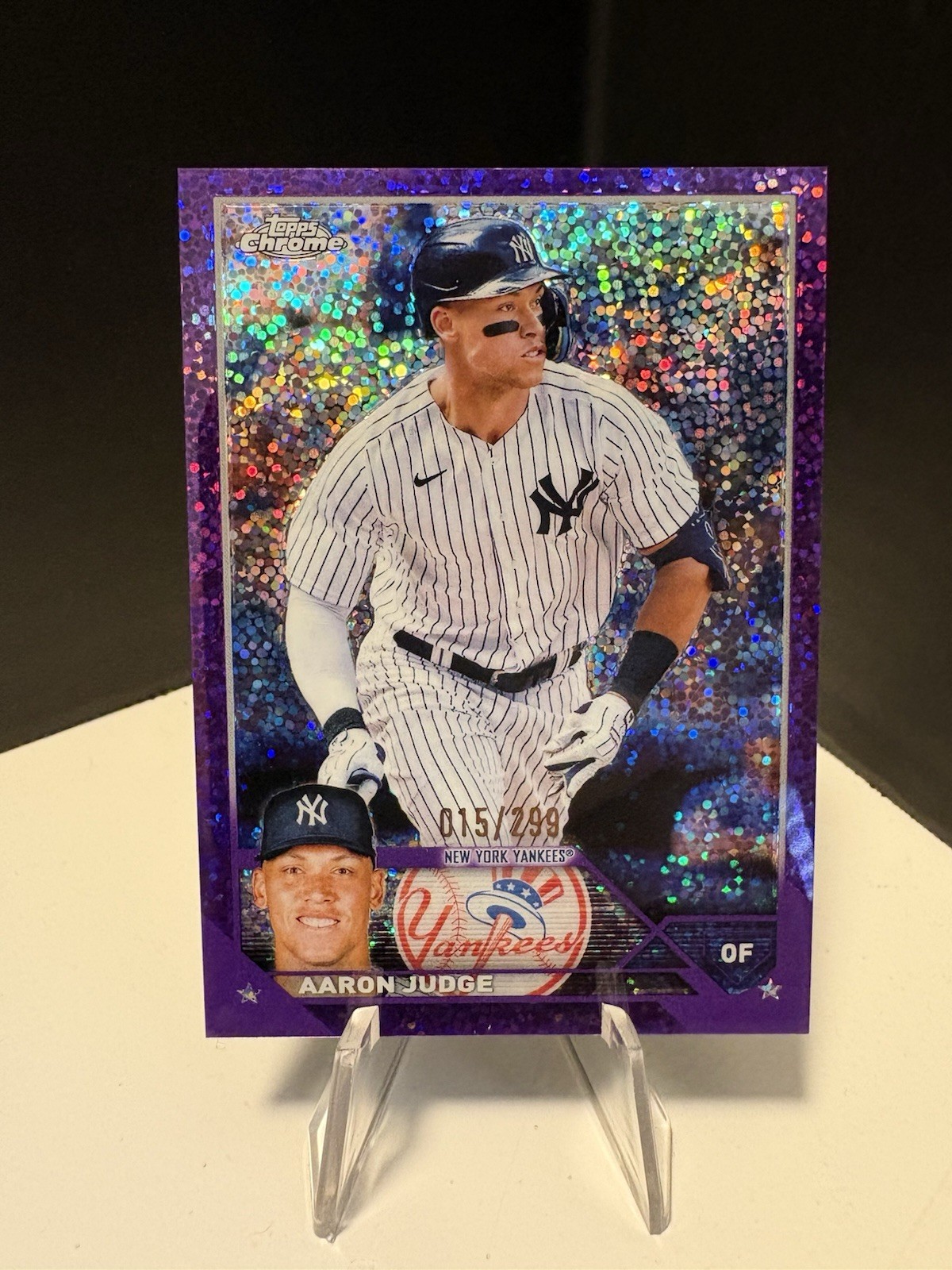 2023 Topps Chrome - Aaron Judge #62 Purple Speckle Refractor 15/299