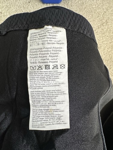 Rip Curl G- Bomb Black Wet Suit Vest 1mm Size 6 - Picture 6 of 7