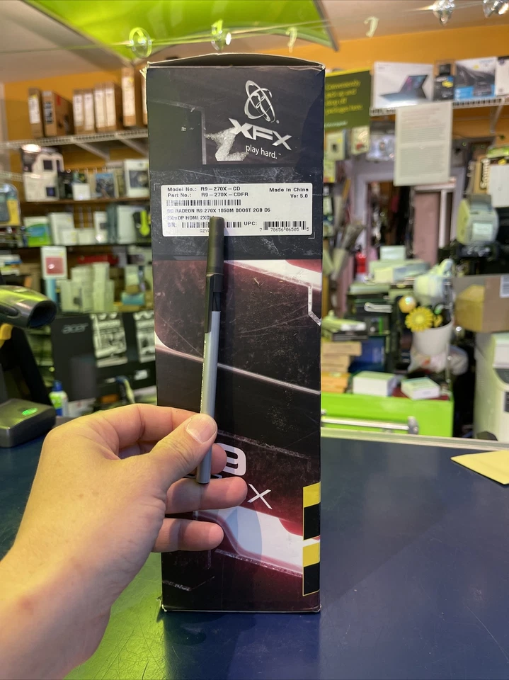 XFX AMD Radeon R9 270X (R9-270X-CDFR) 2GB GDDR5 PCI Express 3.0 x16 TrustedSelle - Image 4 of 4