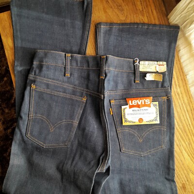 NWT deadstock vintage 1970s Levi's bell bottom denim blue jeans - 31x32 (8,...
