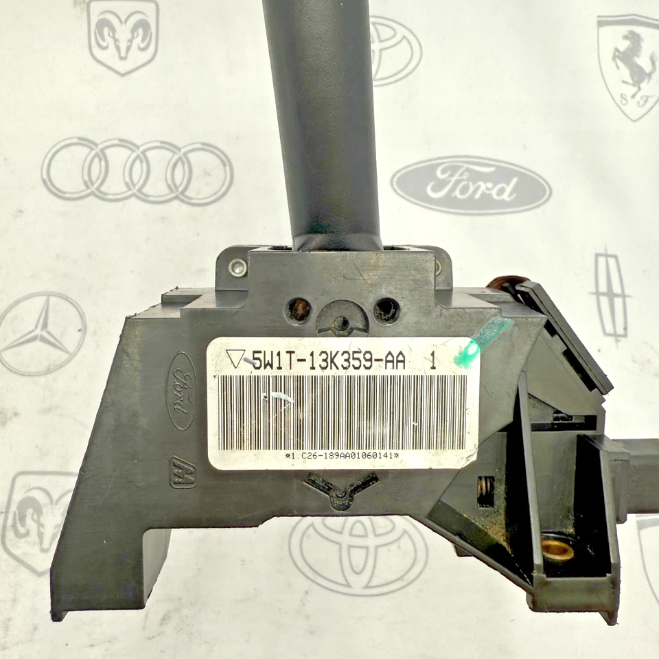 Interruptor multifunción columna dirección ford crown victoria 2005-2011 5w1t13k359aa Foto 2 de 4