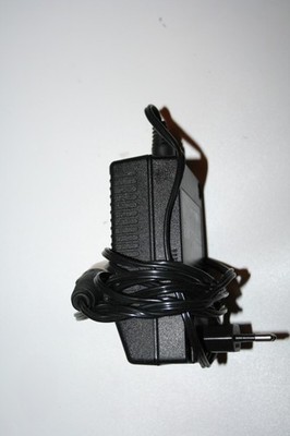 FIT Mains  AC/DC Adapter FW7301/05 5V= / 4A mit Neutrik Stecker