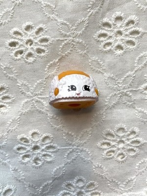 Authentic Shopkins Flappy Cap season 3 orange mini figure #3-029