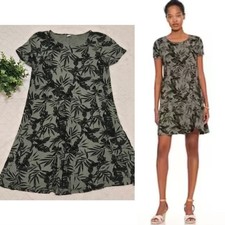 Old Navy Green Camotanical Tropical Short-Sleeved Swing Dress, Size Medium