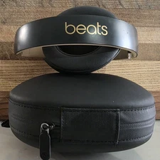 Beats by Dr. Dre Studio3 Bluetooth  Wireless Headphones - Shadow Gray W/ Case