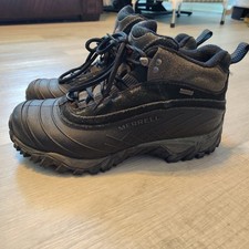 Merrel Boots Vibram Sole Mens 8.5 isotherm 6 Waterproof Black Hiking Climbing