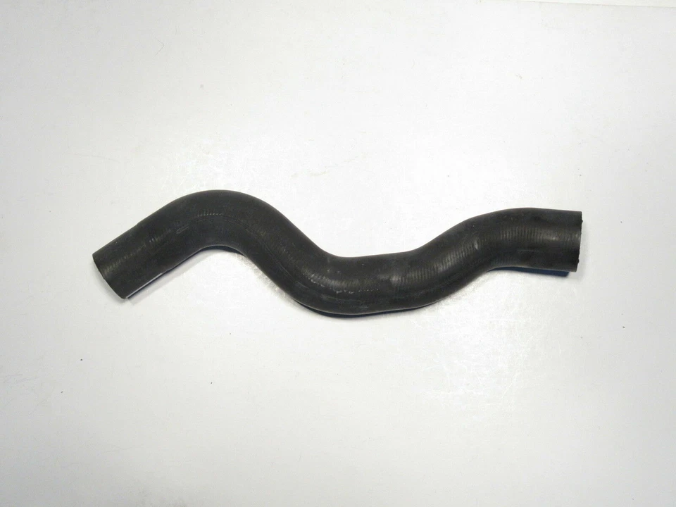 Manguera de radiador Beck Arnley 142-6068 nueva Volvo 760 GLE 1984 Foto 2 de 2