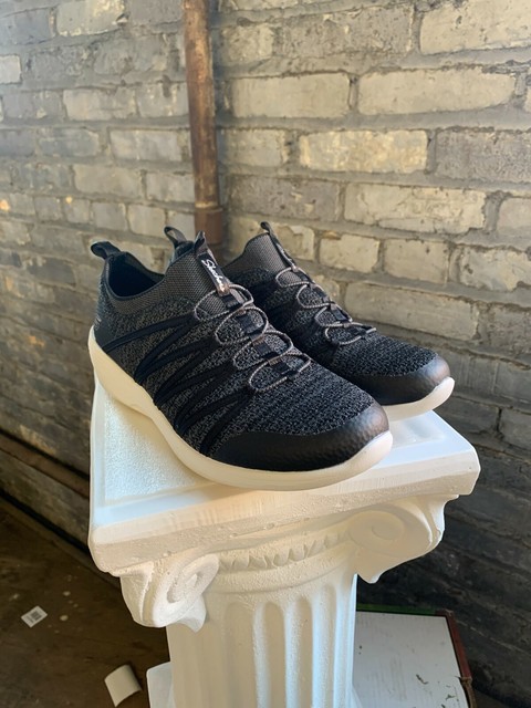 skechers stretch fit air cooled memory foam