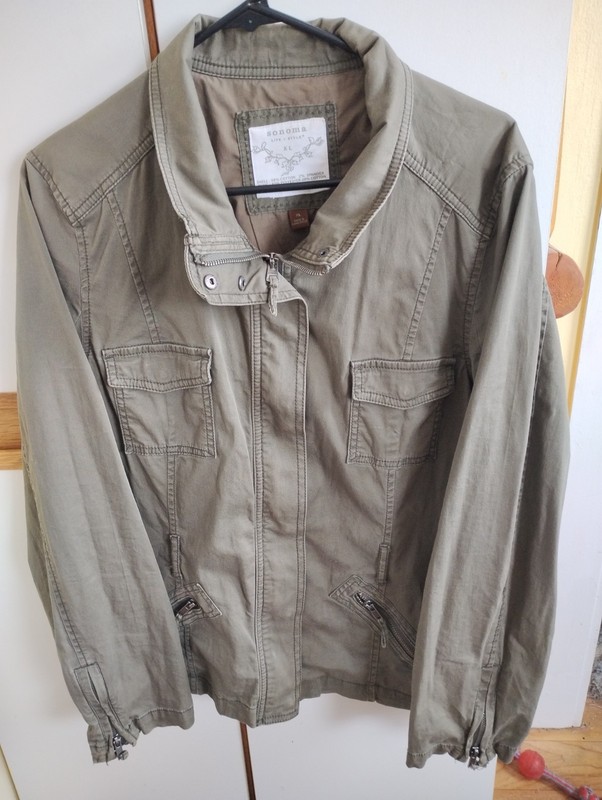 sonoma womens Jacket.Size XL.Cotton/Spandex.Olive Color.Zipper And Snaps.