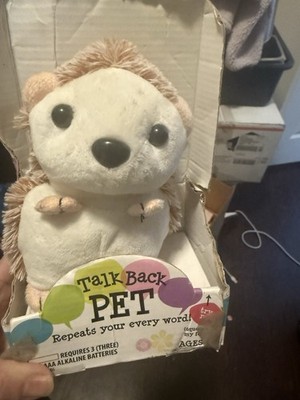 Gener8 LLC Talk Back Pet Battery Operated Talking Plush Toy Repeats Your Words