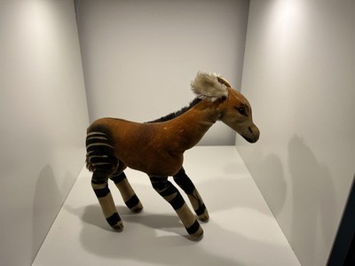 Steiff animal soft toy collector okapi 23 cm without button and without flag ...