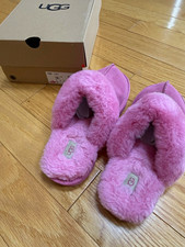 UGG Scuffette II Women  s Pink Suede Shearling Lined Slip-On Slippers 6