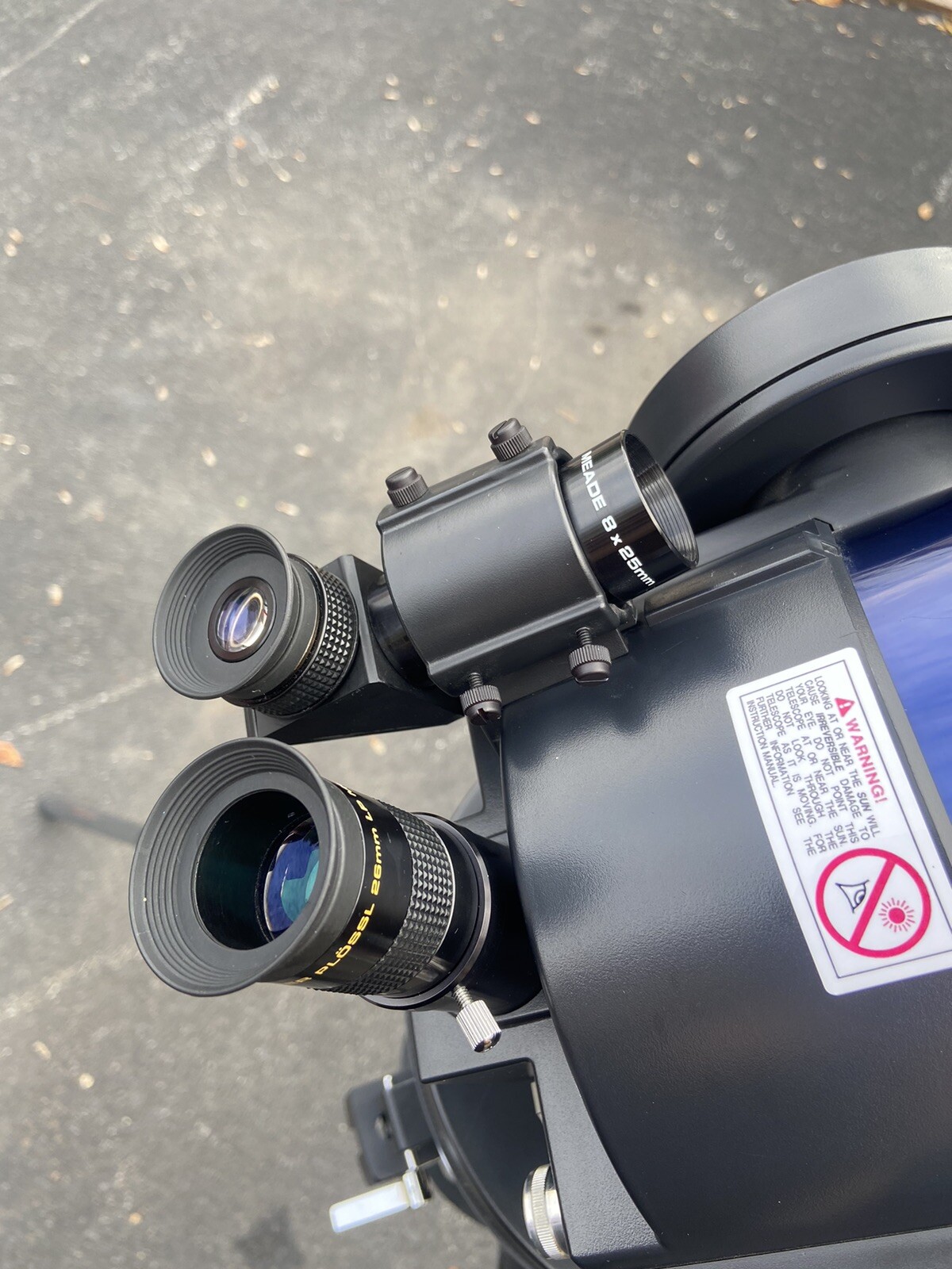 Meade ETX125EC Telescope w/controller and 884 Deluxe Field Tripod