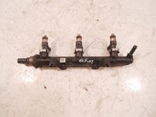 Einspritzleiste für Seat VW Ibiza Polo 1,0 MPi DFNA DFN 056133313B