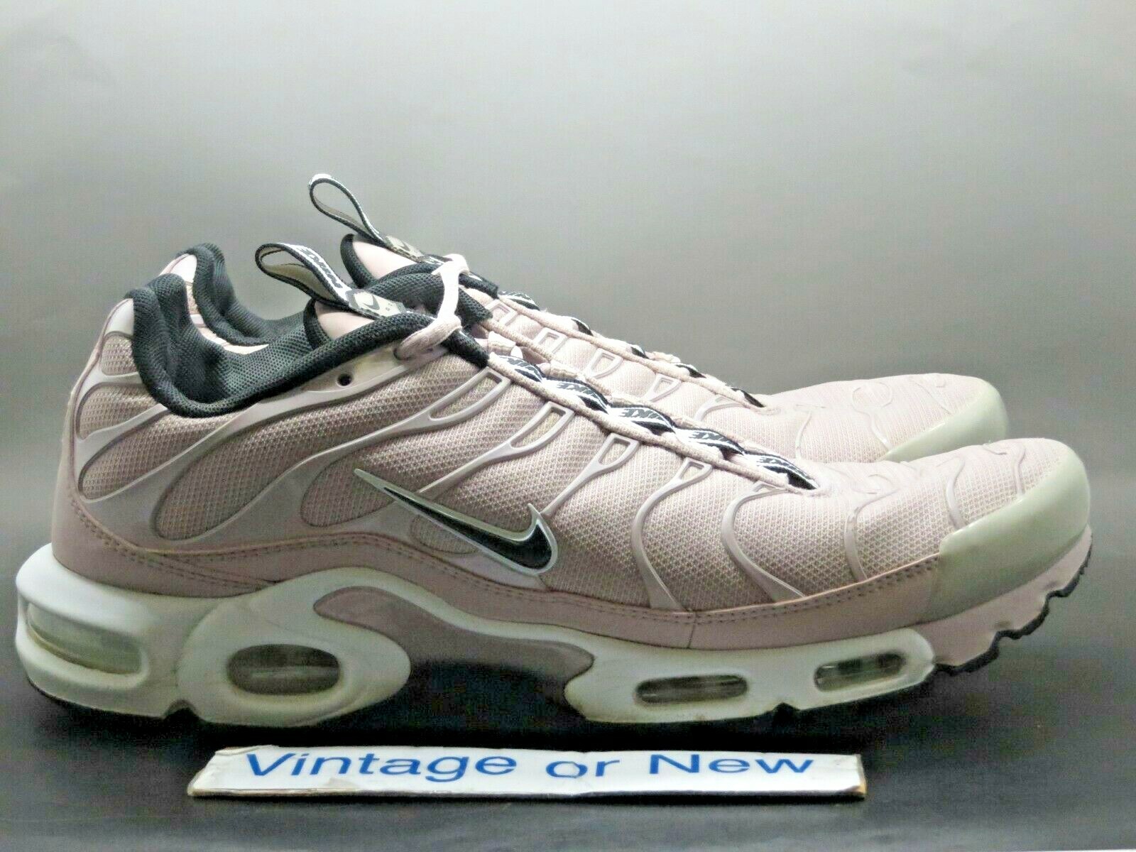 Available Now: Night Sky Vibes on the Nike Air Max Plus TN SE - The Drop  Date