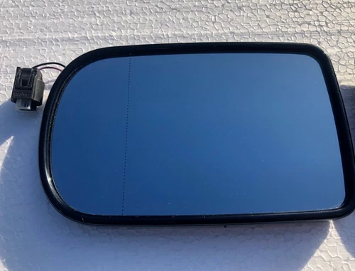 BMW E39/ E38 5 7 Series OEM Mirror Glass Heated & Dimming white (clean)