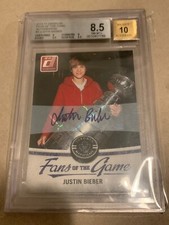 JUSTIN BIEBER BGS 8.5 2010-11 DONRUSS FANS OF THE GAME AUTOGRAPHS AUTO