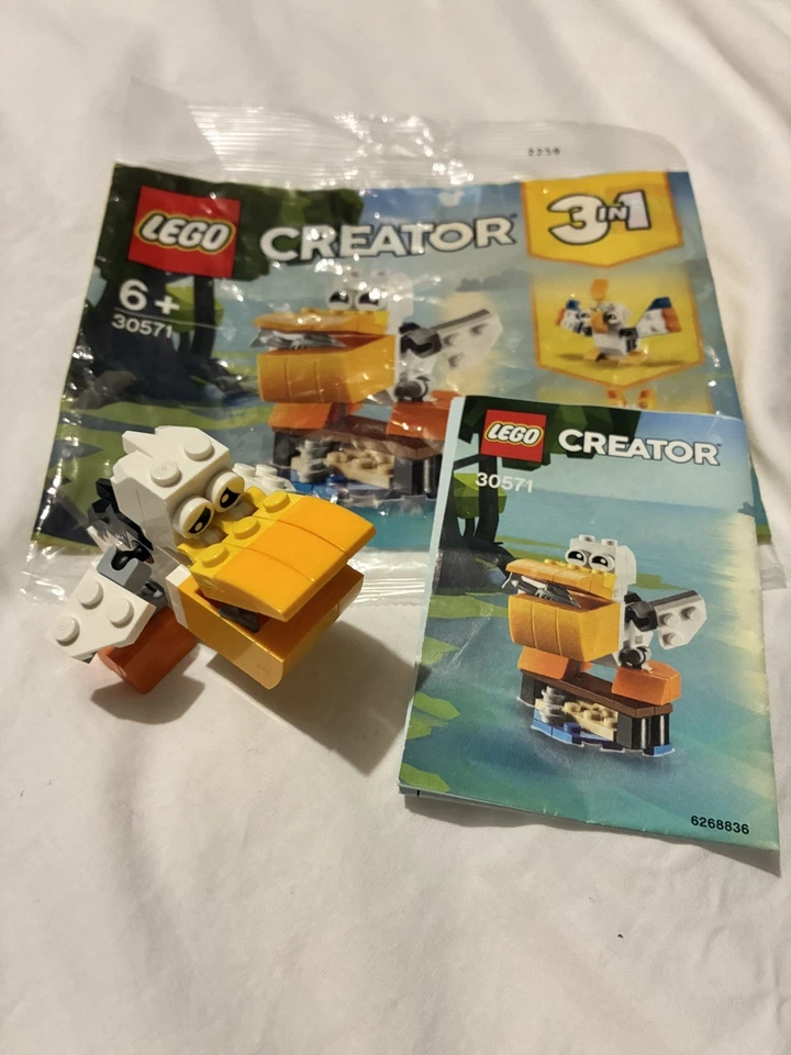 LEGO Creator 30571 Pelican, photo 1 of 2