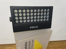 Proiettore LED IronLED 40x8W IP20 DMX bianco freddo circa 5600K