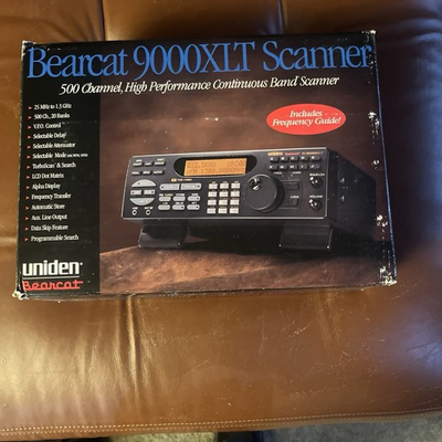 #ad UNIDEN BEARCAT 9000XLT AM NFM VHF UHF SCANNER RECEIVER New In Box $400.00