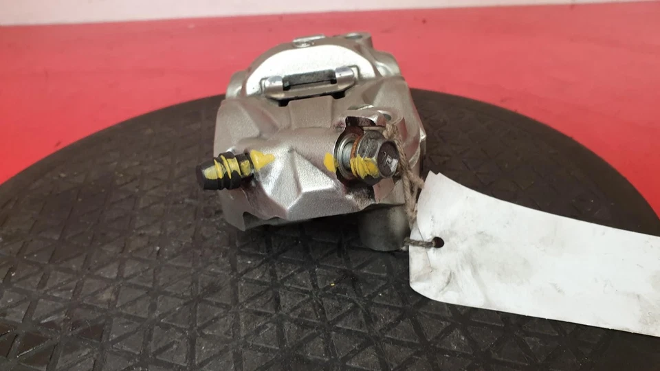 PINZA FRENO BREMBO DELANTERA IZQUIERDA SUZUKI GSXR 750 2017 0,8 L GASOLINA Foto 2 de 4