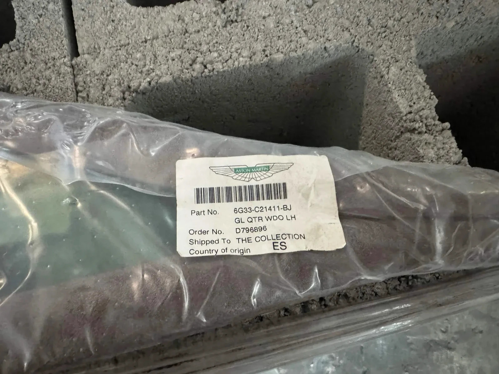 2010-2013 Aston Martin Vantage Left Door Glass 6G33-C21411-CA
