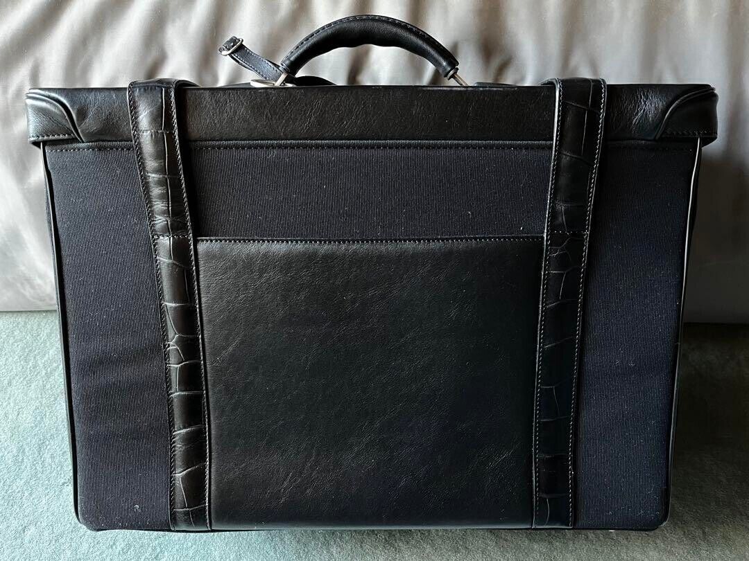 Samsonite Blacelabel By Alexander McQueen boarding bag Used Samsonite Blacelabel By Alexander McQueen boarding bag Used