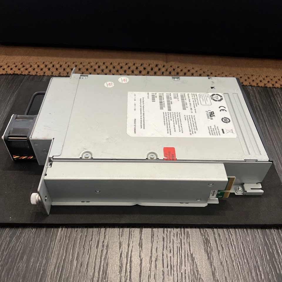 Quantum Scalar i40 i80 Tape Drive 1-03562-02 Rev A BRSLA-0903-DC AQ-294C#900 - Image 3 of 4