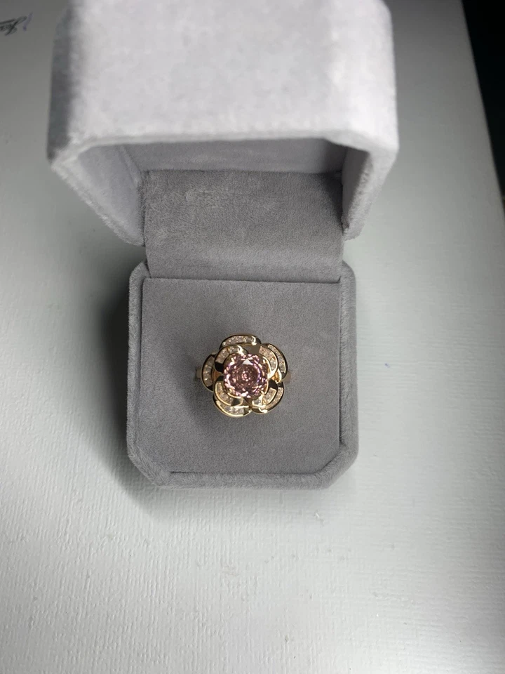 Camellia Lab-Created Diamond Ring Rose Purple 18K Gold Plated Size 7.5 - Image 3 of 4