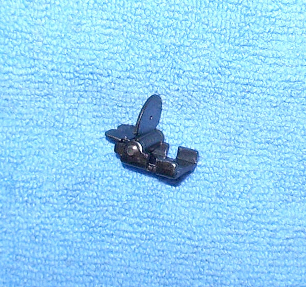 DAISY MODEL 25 BB GUN REAR SIGHT- ALSO FITS 94, 98, 140 & 141 FAST