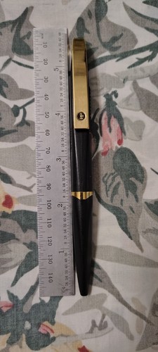 Pelikan Push Mechanism Ballpoint Pen No.1 Design L. Colani Black Gold - Working