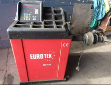 EUROTEK  SPIN WHEEL BALANCER USED 230V SEMI AUTOMATIC GARAGE CAR