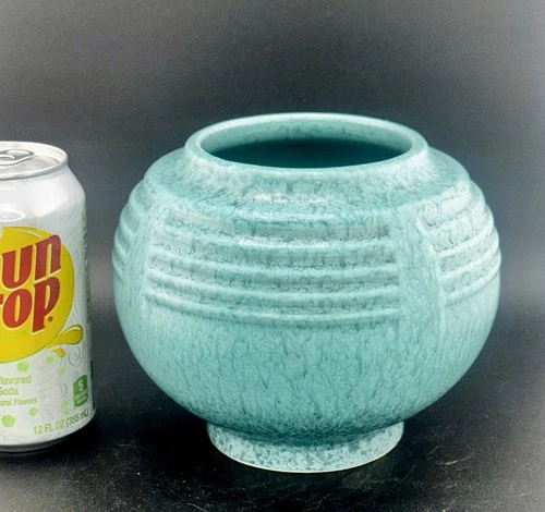 Roseville Tourmaline Blue Bulbous Vase #238-5 In Exc. Mnt. Cond.