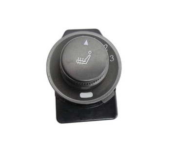 Schalter Regler für Sitzheizung Links Vorne Ssangyong Rexton W RJ 12-17 10122372