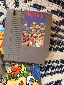Nintendo NES Game Lot Controllers Zapper Dr Mario 1943 Mario Duck Hunt 510L