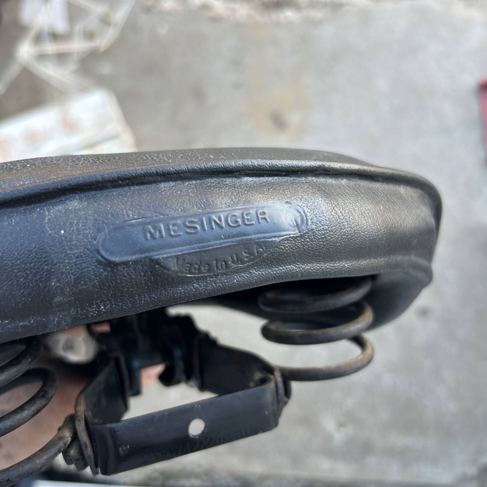 mesinger bike seat