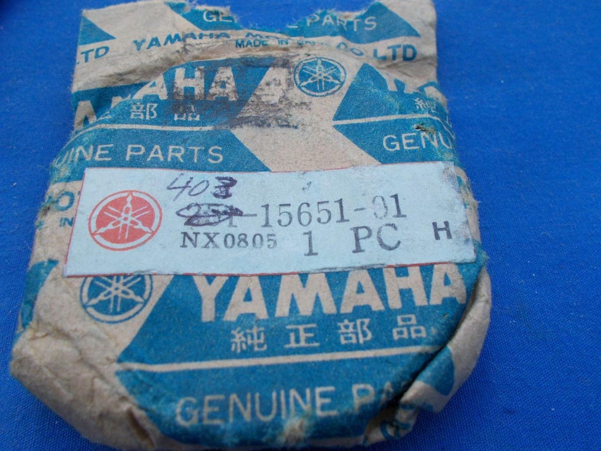 Yamaha NOS 403-15651-00. Kick Idle Gear. AT CT HT LT DT MX RD RS