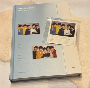 TXT MEMORIES：FIRST STORY 2018-2020 TXT MEMORIES: FIRST STORY - Kpop USA