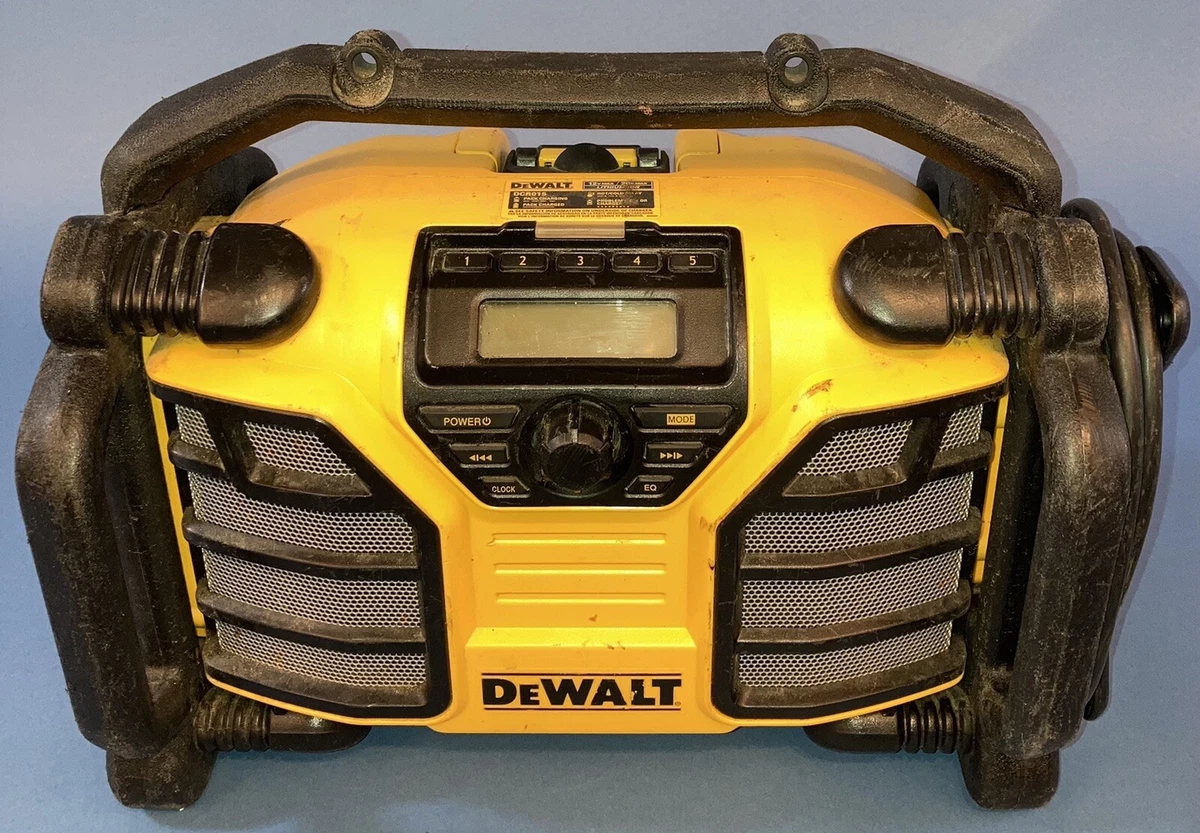 DEWALT DCR015R Cordless Worksite Radio and Battery - Yellow 885911282253 |