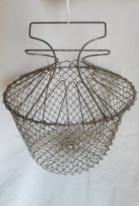 Vintage Egg Basket Cage Collapsible Steel Wire Outdoor Accessories
