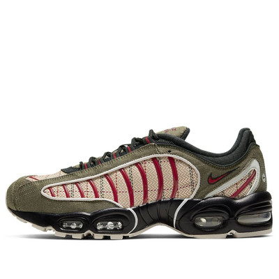 Nike Tailwind 4 Camper Green