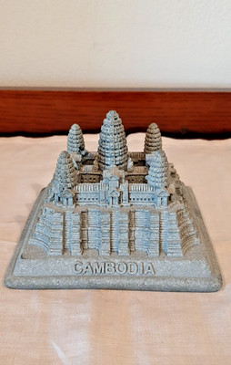 Angkor Wat (Vat) Souvenir Building Temple Siem Reap, Cambodia