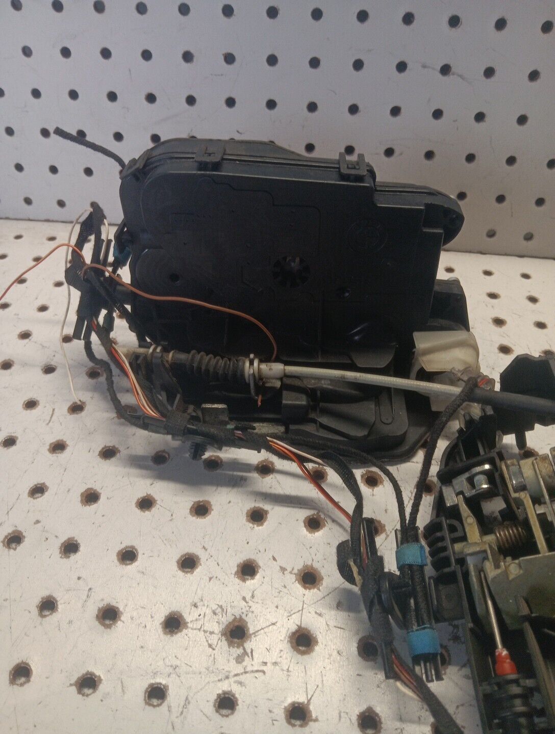 2007-2011 BMW E90 LCI 328i Left Front Door Lock Latch Actuator OEM  