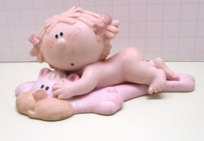 Vintage (c) 1996 Cast Art Bumpkins by Fabrizio ''Bottoms Up'' Baby Figurine