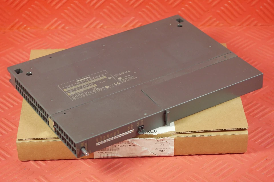 Siemens 6GK7443-1GX11-0XE0 / 6GK7 443-1GX11-0XE0 Simatic NET CP NEU! - Bild 3 von 4