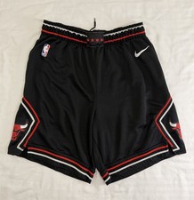 Vintage Nike Connect Chicago Bulls NBA Black Red Basketball Shorts Mens 42