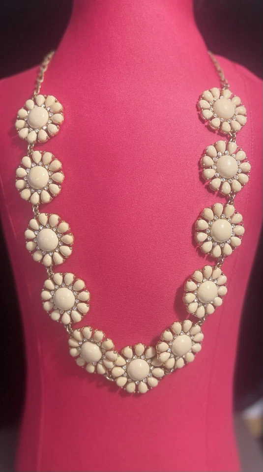 KATE SPADE NY Floral CREMA DECLARACIÓN COLLAR JARDÍN BRILLANTE Foto 2 de 4