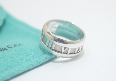ティファニー Tiffany & Co. Atlas Ring Silver Tiffany & Co Atlas Roman Numeral Thick Band Silver Ring Size 6.5