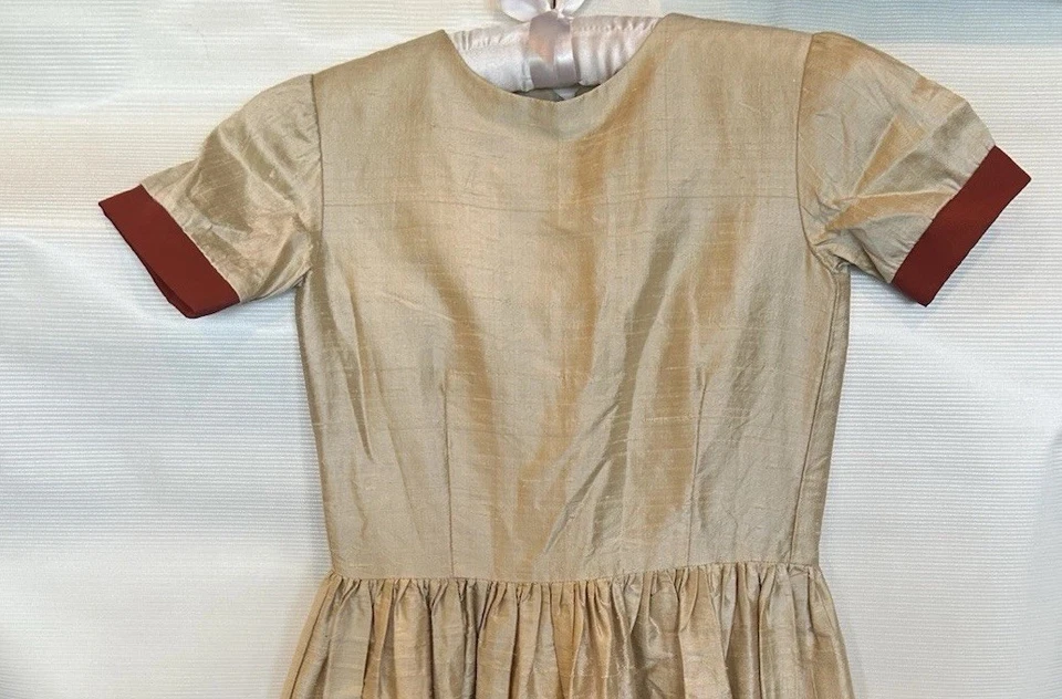 Vestido de Dama de Honor Cotillion Comunión Tafetán Seda Crudo Romántico Niñas Talla 10 Foto 2 de 4